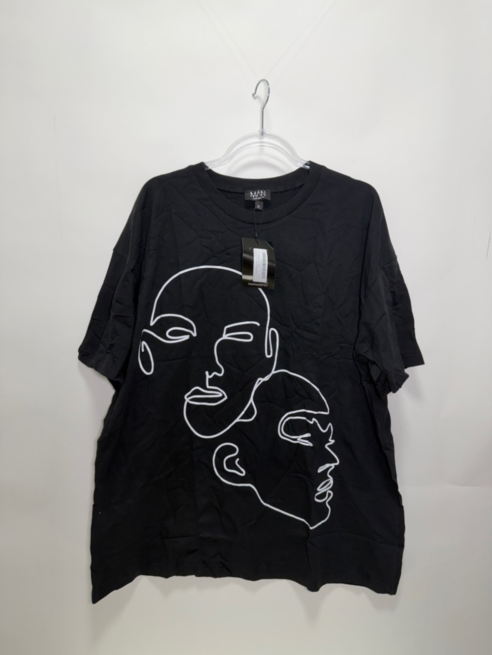 Boohoo Mens Black Short Sleeve Graphic Tee with White Line Art Faces
